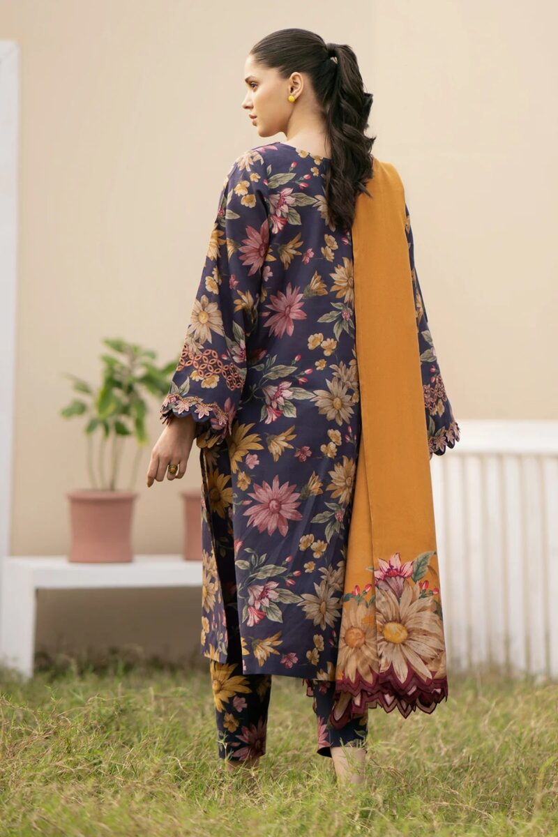 BAROQUE-3PC Karandi Outfit with Digital Print Shirt and Matching Dupatta & Trouser. - Image 4