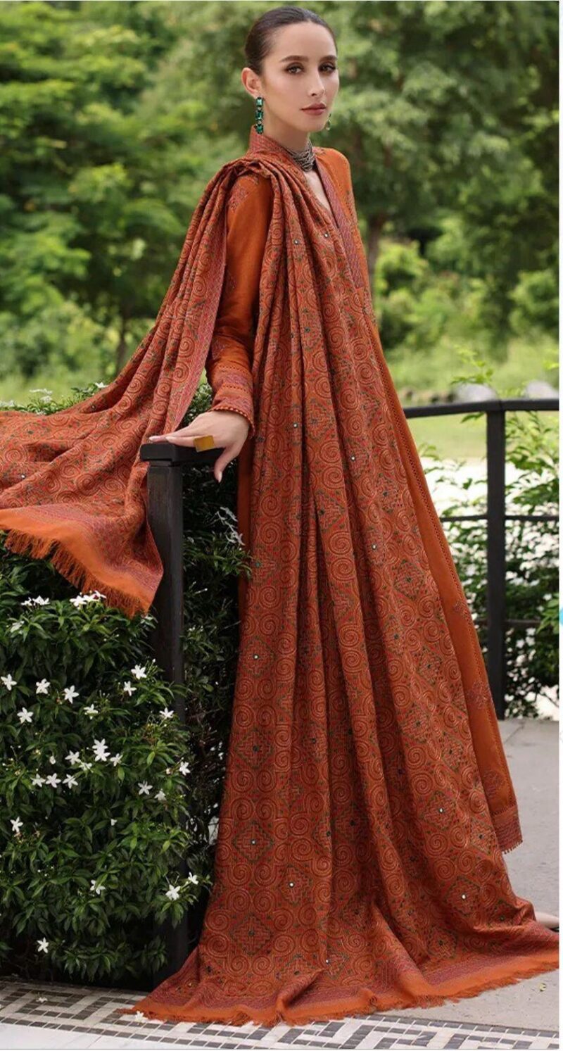 Bareeze Luxury collection Lawn with Chiffon Embroidered  Dopatta - Image 2